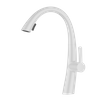 Белый кухонный смеситель с длинной шеей Swan в современном стиле 